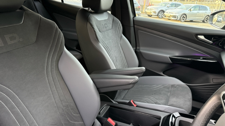 Volkswagen ID.4 210kW Match Pro 77kWh 5dr Auto Electric Estate